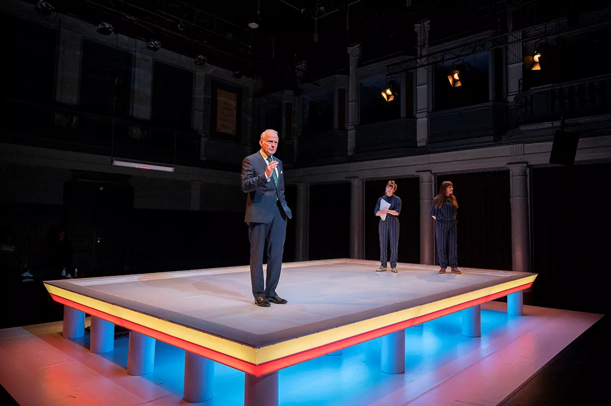 Anouk Nuyens & Rebekka de Wit/Frascati Producties/De NWE Tijd - De zaak Shell